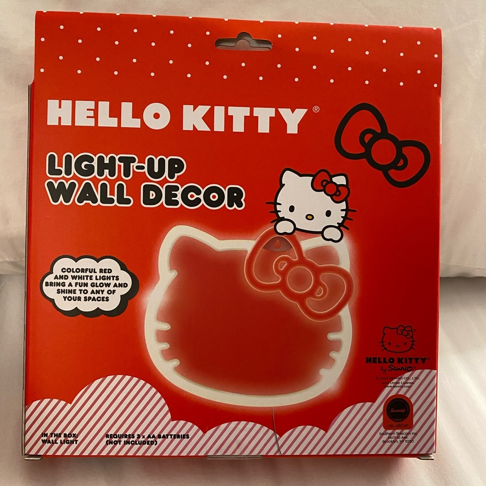 Hello Kitty Light Up Decor - Picture 2 of 2
